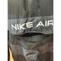 Nike Air Unlined Anorak Green and Black Size XXL Jacket (Pre-owned)