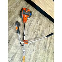 Husqvarna 525 RS 2-Stroke Petrol Whipper Snipper