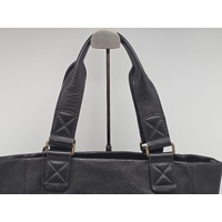 Evity Ladies Leather Crossbody Shoulder Bag Black with Dust Bag