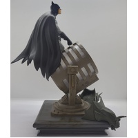 Paladone DC Comics USB Powered Batman Figurine Light 11 Inch Tall