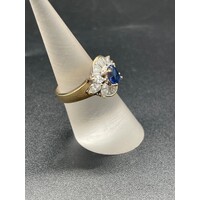 Ladies 9ct Yellow Gold Blue Stone & CZ Ring (Pre-Owned)