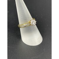 Ladies Solid 9ct Yellow Gold Ring Fine Jewellery 3.1 Grams Size P