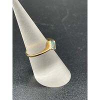 Ladies 9ct Yellow Gold Blue Gemstone Ring (Pre-Owned)