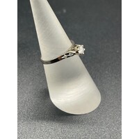 Ladies 18ct White Gold Diamond Ring (Pre-Owned)