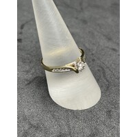 Ladies 9ct Yellow Gold Diamond Ring (Pre-Owned)