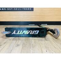 Gravity Manual Scooter Pro Series Rival Sturdy and Vibrant Colours (Pre-owned)