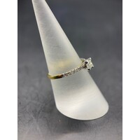 Ladies 18ct Yellow Gold Diamond Engagement Ring