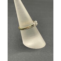 Ladies 9ct Yellow Gold Diamond Ring