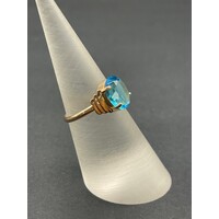 Ladies 9ct Yellow Gold Blue Gemstone Ring