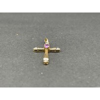 Ladies 9ct Yellow Gold Cross Pendant