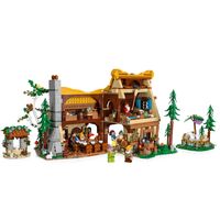 LEGO Disney Snow White and the Seven Dwarfs Cottage Build and Display Set 43242