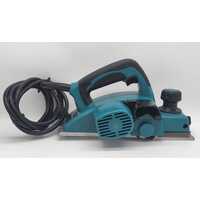 Makita KP0800 82mm Electric Corded Planer 230-240V 2.7A 50-60Hz 620W with Case