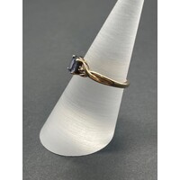 Ladies 9ct Yellow Gold Blue Stone Ring (Pre-Owned)