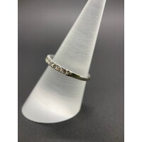 Ladies 9ct white gold diamond wedding band ring