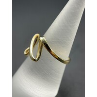 Ladies 9ct Yellow Gold Swirl Design Ring