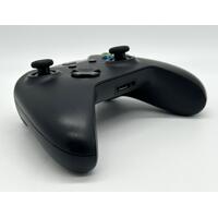 Microsoft Xbox One Wireless Controller 1914 Carbon Black Textured Grip