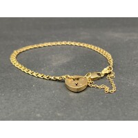 Ladies 9ct Yellow Gold Fancy Link Heart Locket Bracelet