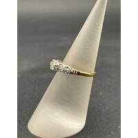 Ladies 18ct Yellow Gold Vintage Design Diamond Ring