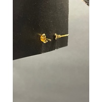 Ladies 18ct Yellow Gold Cubic Zirconia Stud Earrings