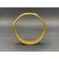 Ladies 21ct Yellow Gold Round Bangle