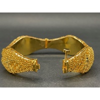 Ladies 21ct Yellow Gold Round Wavey Edge Bangle