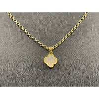 Ladies 18ct Belcher Link Necklace & Clover Pendant