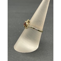 Ladies 9ct Yellow Gold Red Gemstone and CZ Ring