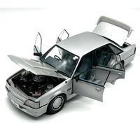 Biante 1:18 1985 Holden VK Commodore SS Group 3 Asteroid Silver Car 0183/3600