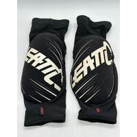 Leatt Knee Guards Black Knee Pads Motocross Dirt Bike Riders Protective Gear