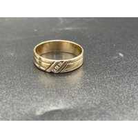 Unisex 9ct Yellow Gold Diamond Ring (Pre-Owned)