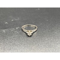 Ladies 18ct White Gold Diamond Ring (Pre-Owned)