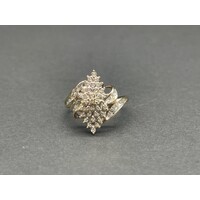 Ladies 9ct Yellow Gold Cluster Diamond Ring (Pre-Owned)