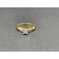 Ladies 18ct Yellow Gold Diamond Ring (Pre-Owned)