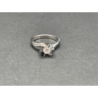 Ladies White Platinum Solitaire Diamond Ring