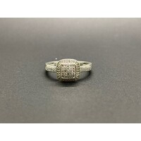 Ladies 9ct White Gold Diamond Ring