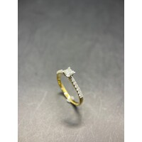 Ladies 18ct Yellow Gold Diamond Engagement Ring