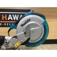 Makita 1430W 255mm Slide Compound Mitre Saw LS1017L Rubberised Soft Grip