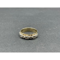 Ladies 9ct Yellow Gold Cubic Zirconia Ring