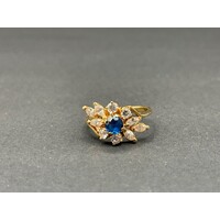 Ladies 18ct Yellow Gold Blue Gemstones and CZ Ring