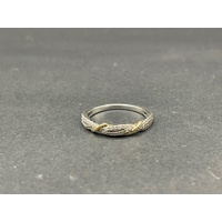 Ladies 9ct White Gold Twist Design Ring