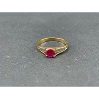 Ladies 21ct Yellow Gold Red Gemstone Ring