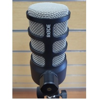 Rode PodMic FG0184690 Dynamic Podcasting Microphone Black with Stand XLR Cable