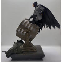 Paladone DC Comics USB Powered Batman Figurine Light 11 Inch Tall