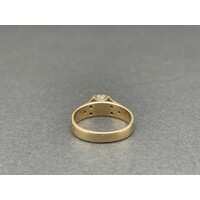 Ladies 18ct Yellow Gold Diamond Ring (Pre-Owned)