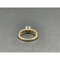 Ladies 18ct Yellow Gold Diamond Ring (Pre-Owned)