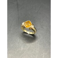 Ladies 9ct Yellow Gold Yellow Gemstone Ring