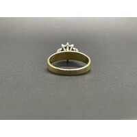 Ladies 18ct Yellow Gold Diamond Cluster Ring