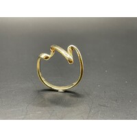 Ladies 9ct Yellow Gold Swirl Design Ring