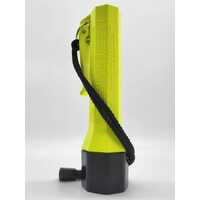 Pelican Sabrelite 2000 Submersible Neon Yellow Torch Flashlight