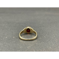 Ladies 9ct Yellow Gold Red Gemstone Ring